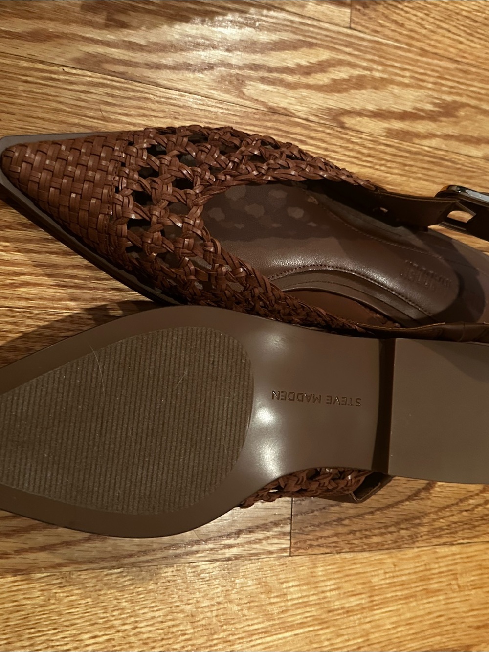 Steve Madden Brown Woven Pointed Slingback Mules - Picture 4 of 6